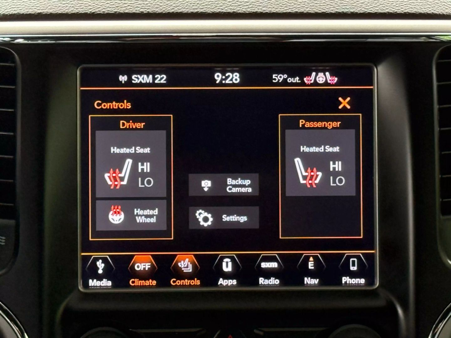 2018 Jeep Grand Cherokee - Image 29