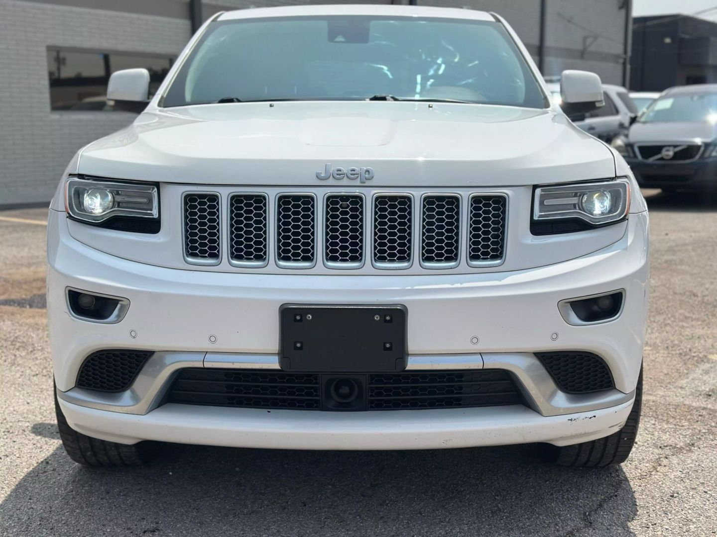 2015 Jeep Grand Cherokee - Image 15
