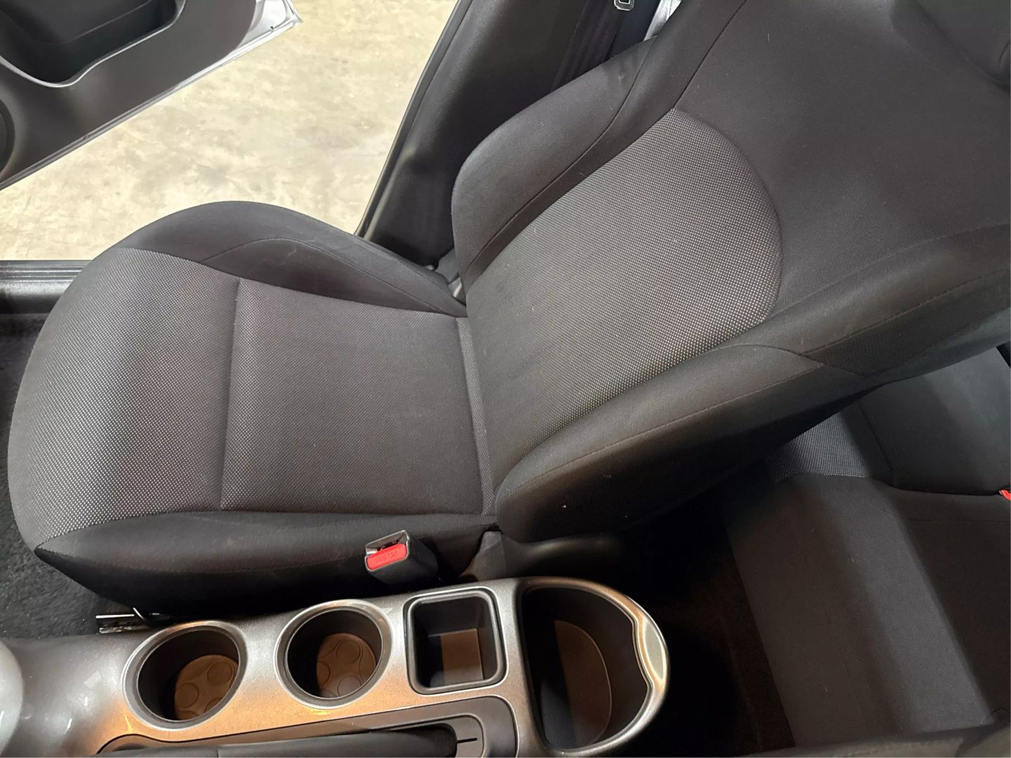 2013 Nissan Juke - Image 25