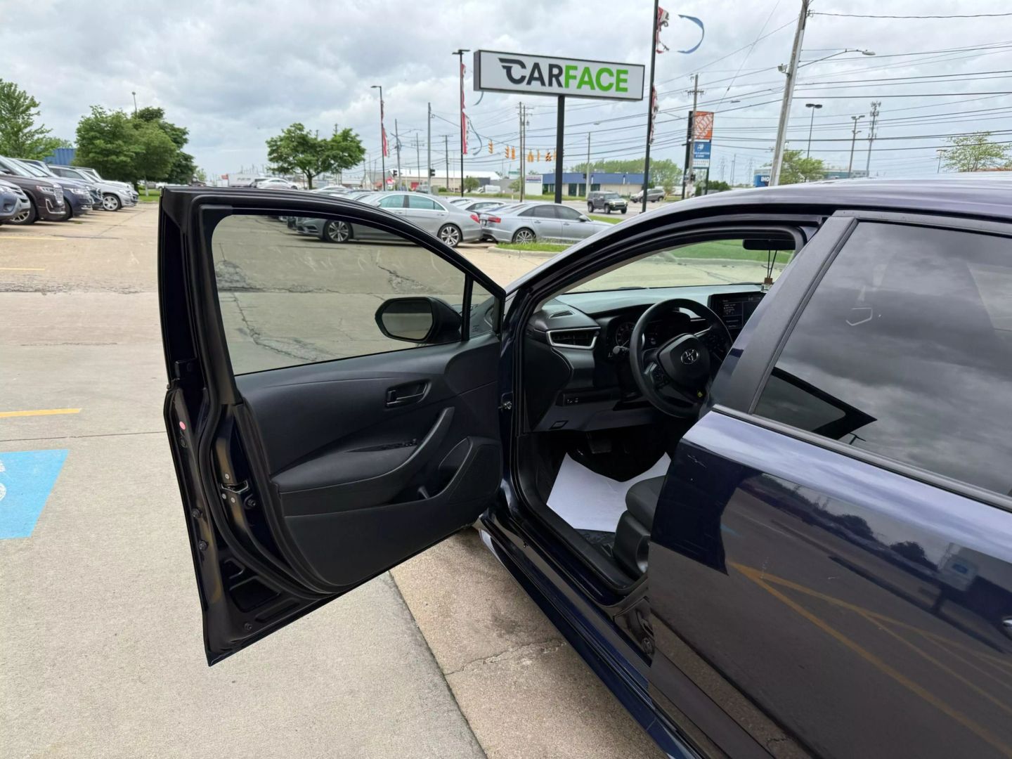 2022 Toyota Corolla - Image 16