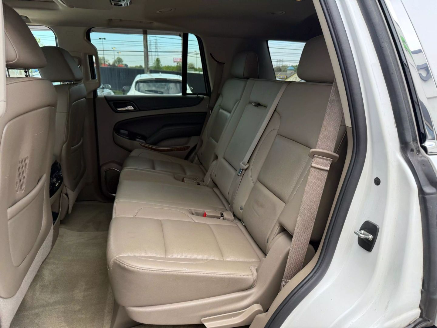 2016 Chevrolet Tahoe - Image 19