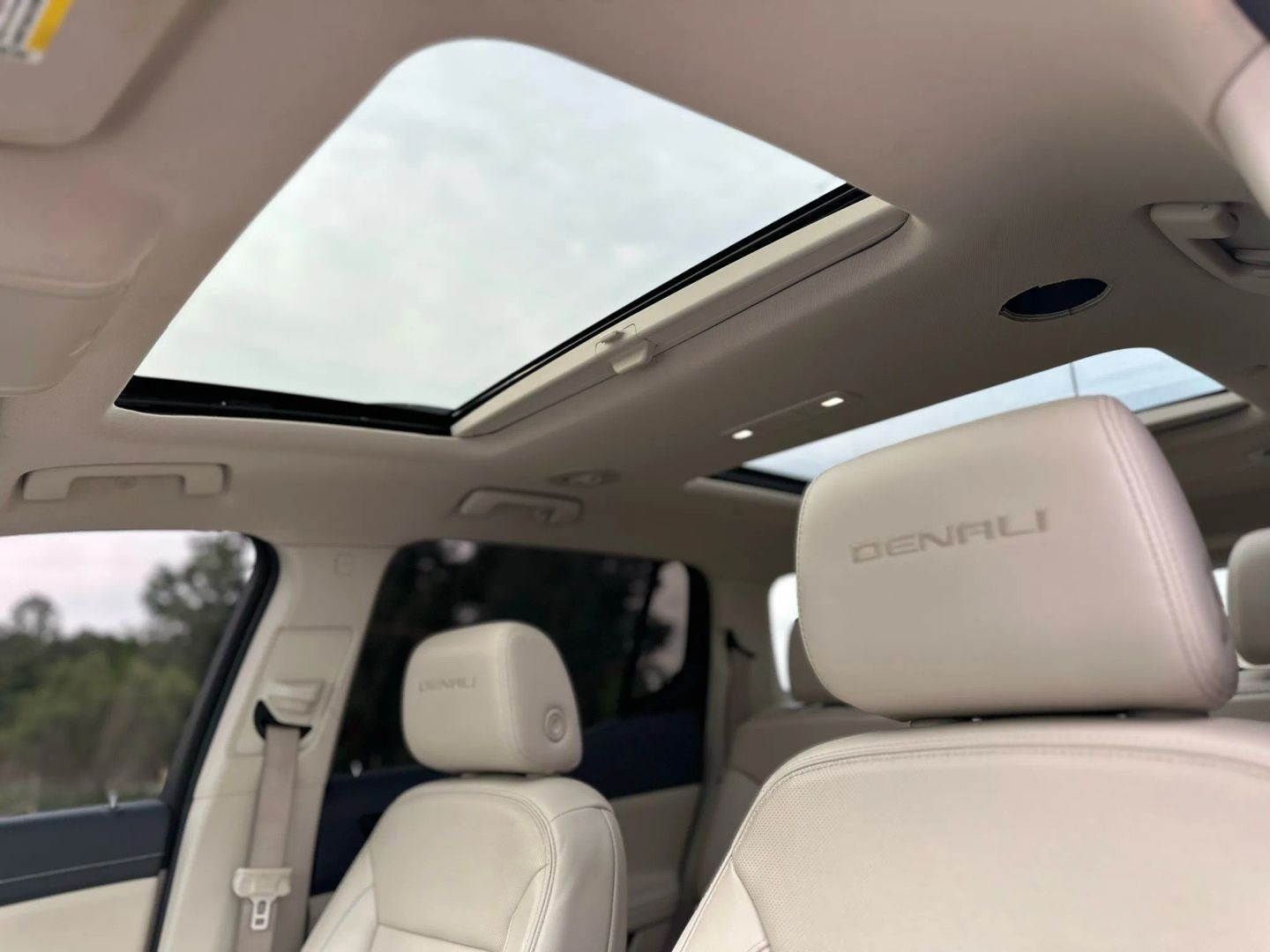 2020 GMC ACADIA SUV V6, 3.6 LITER DENALI SPORT UTILITY 4D
