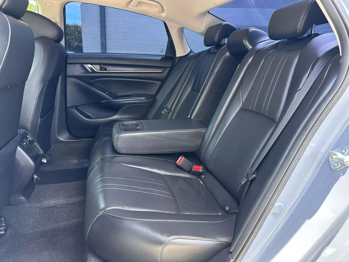 2021 Honda Accord - Image 17