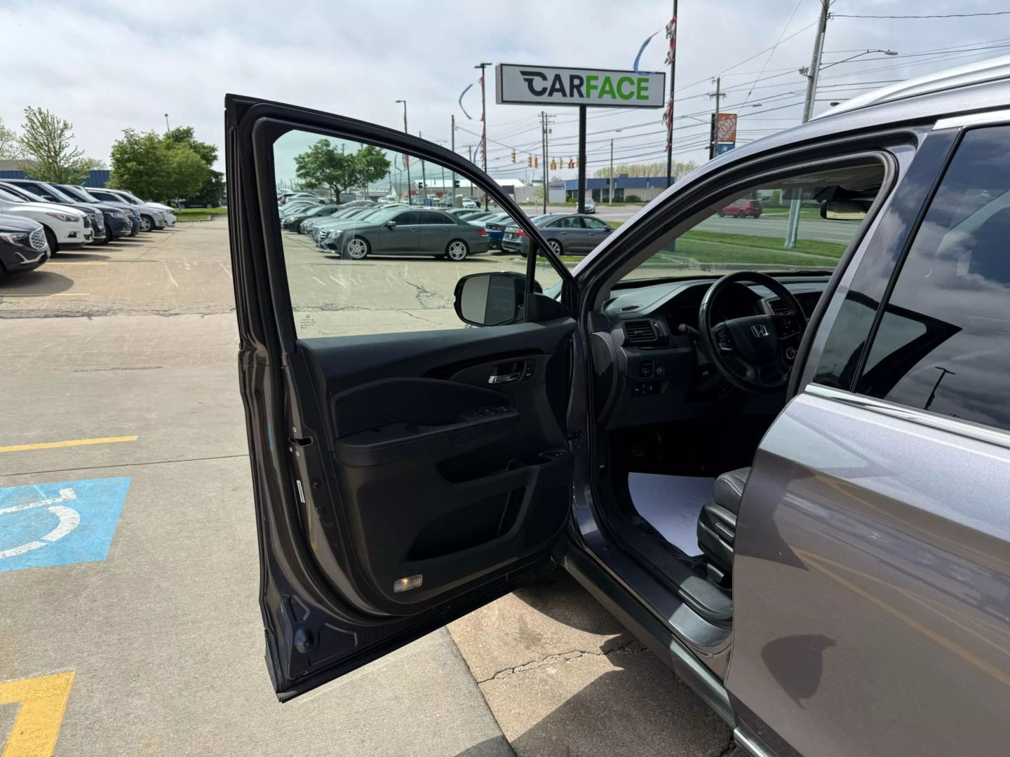 2021 Honda Pilot - Image 17
