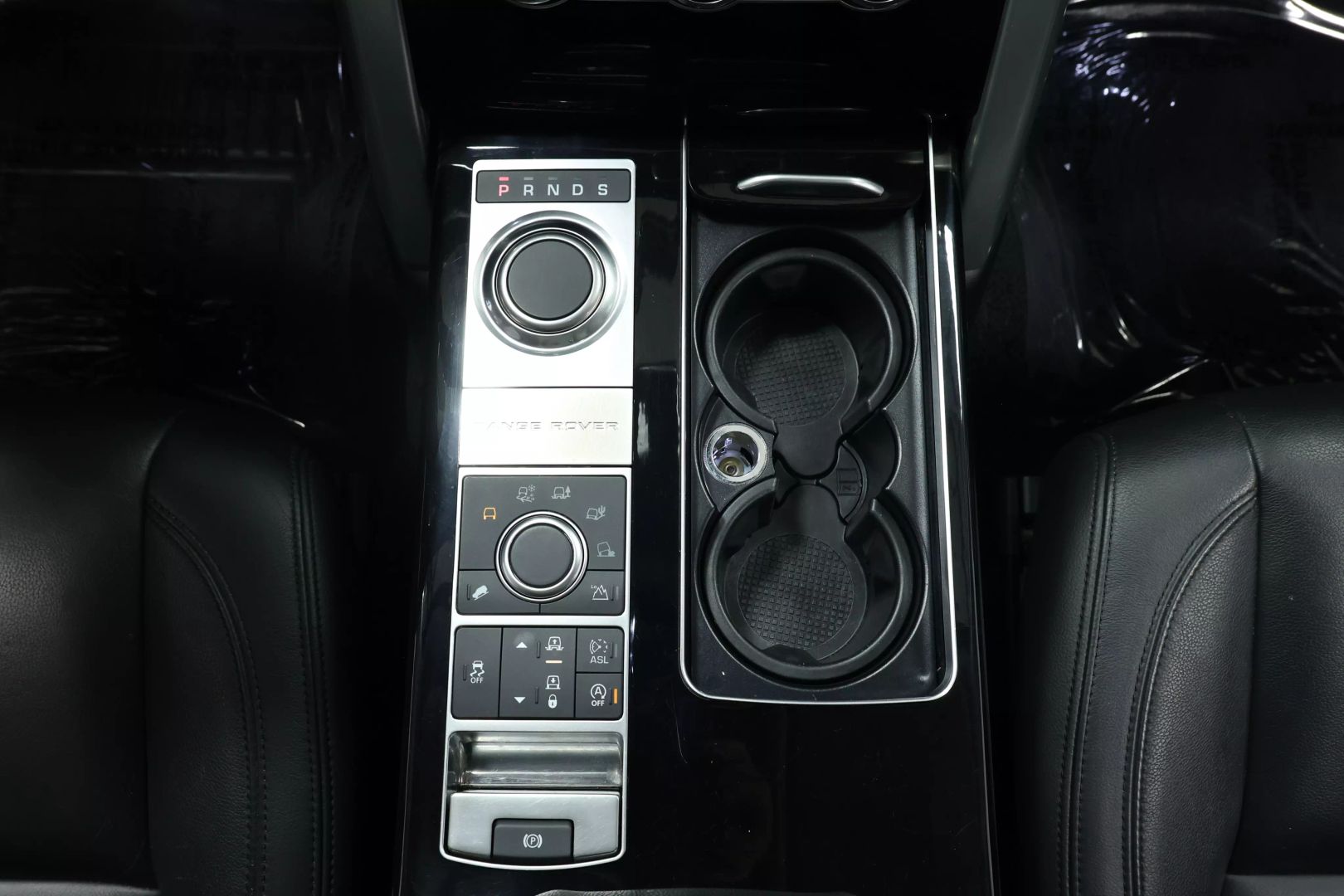 2016 Land Rover Range Rover - Image 48