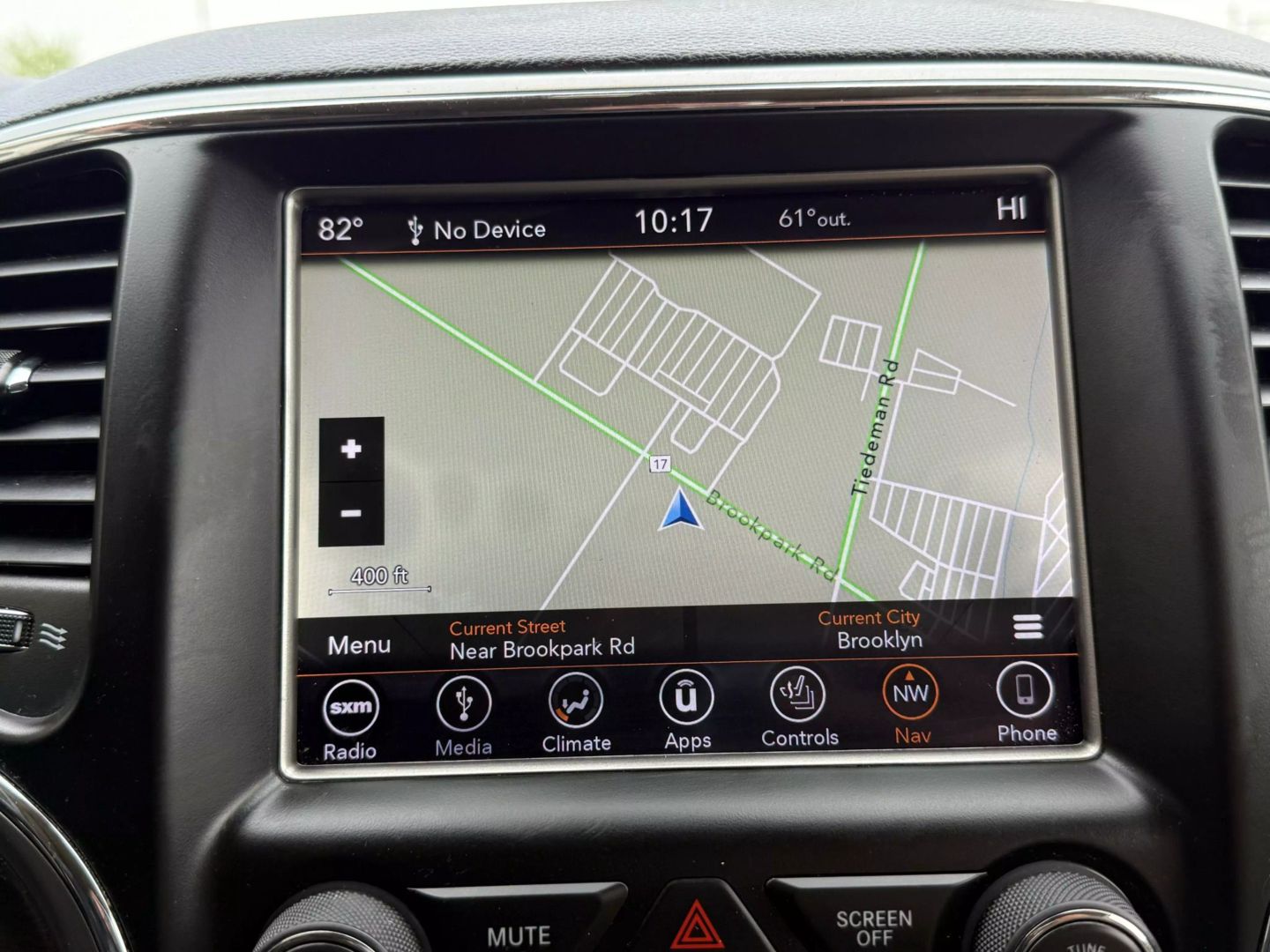 2018 Jeep Grand Cherokee - Image 43