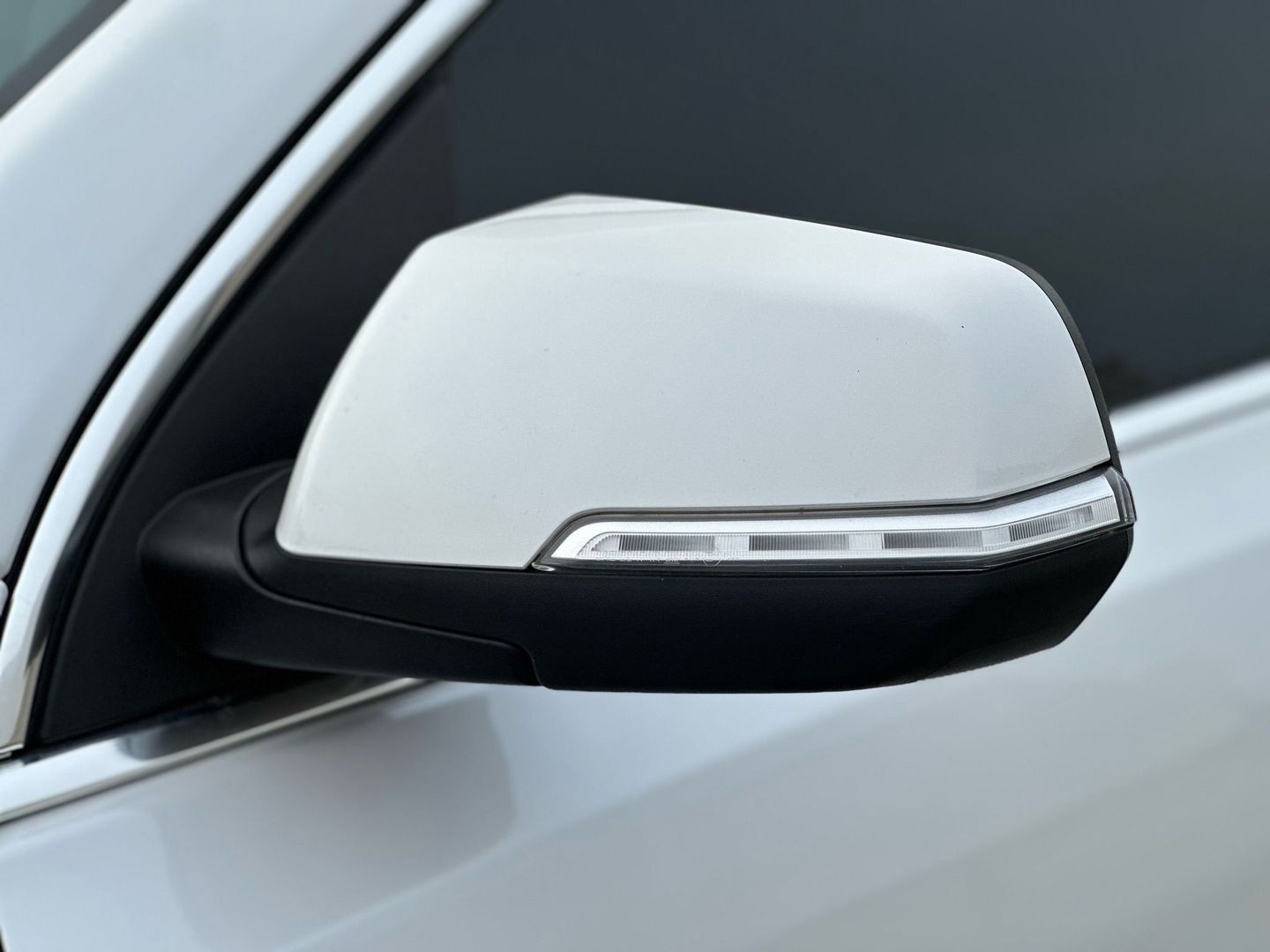 2020 GMC ACADIA SUV V6, 3.6 LITER DENALI SPORT UTILITY 4D