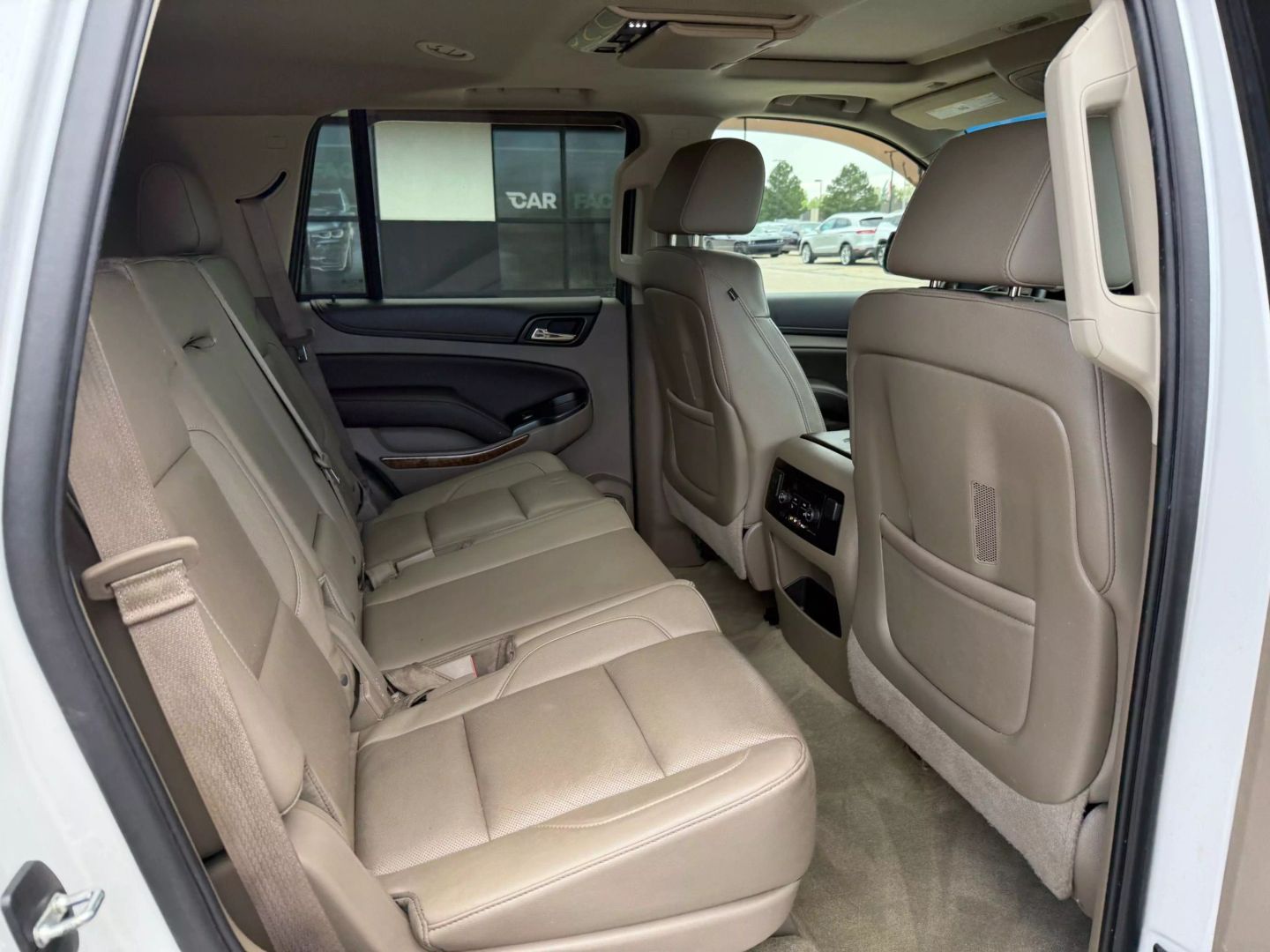 2016 Chevrolet Tahoe - Image 21