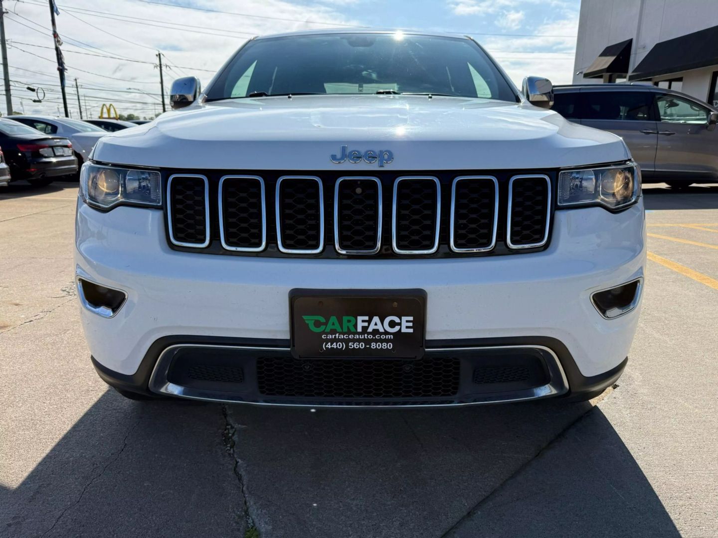 2017 Jeep Grand Cherokee - Image 3