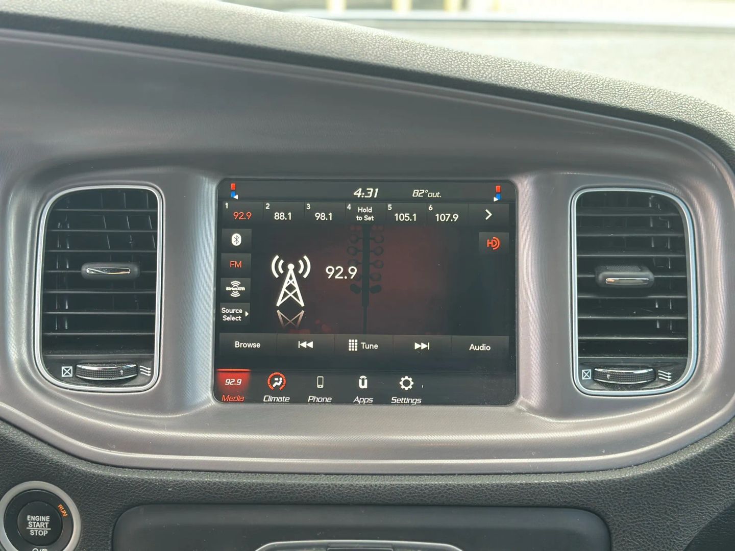 2023 DODGE CHARGER SEDAN V6, 3.6 LITER SXT SEDAN 4D
