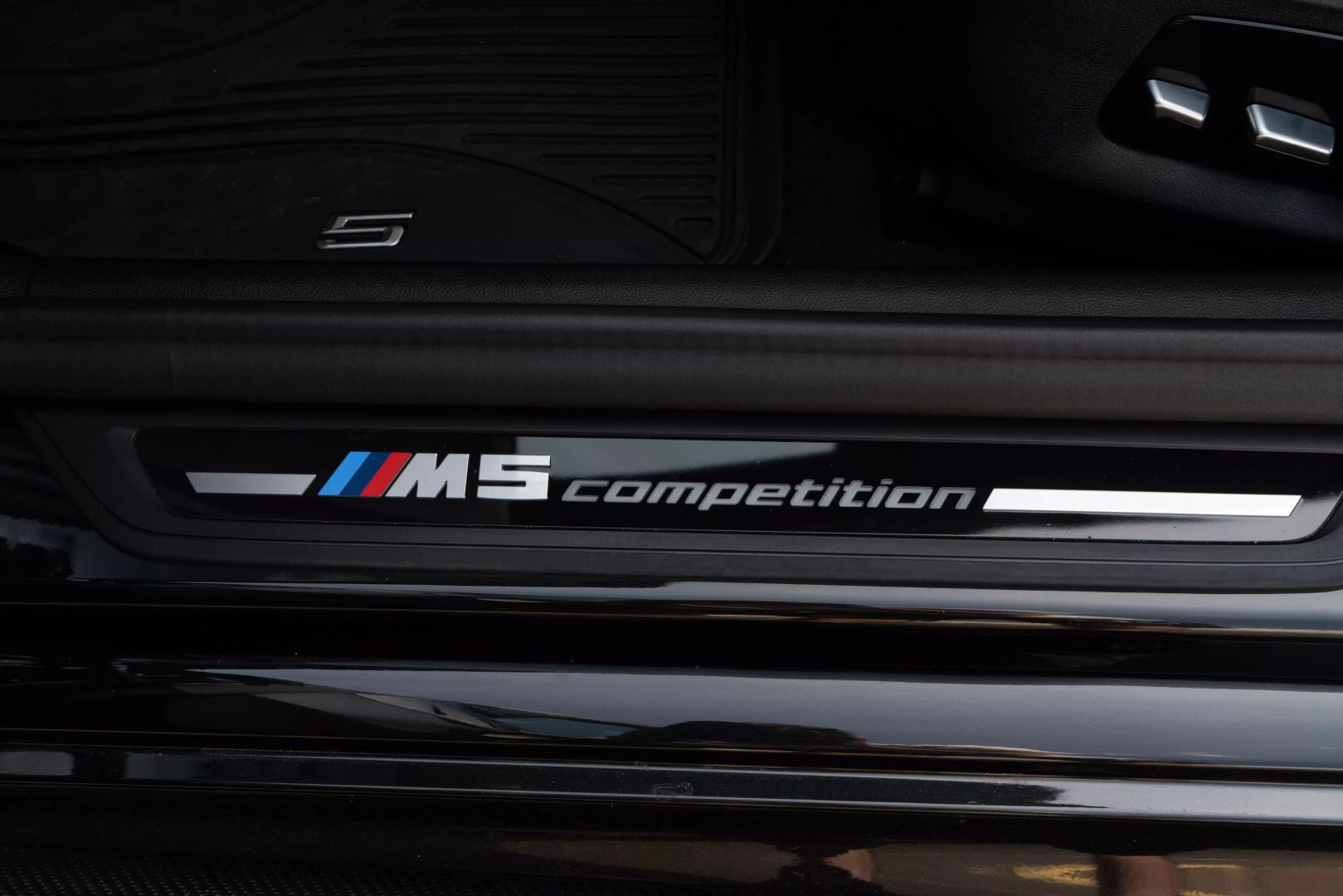 2022 Bmw M5 - Image 53