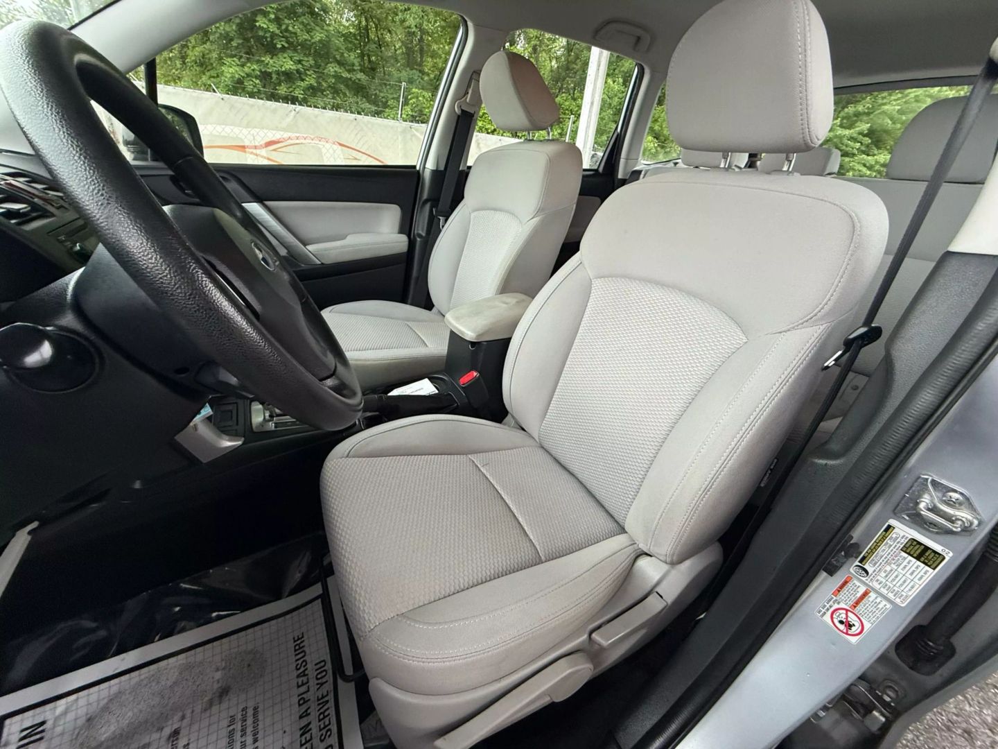 2015 Subaru Forester - Image 16