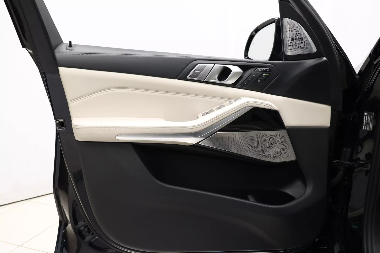2019 Bmw X7 - Image 9