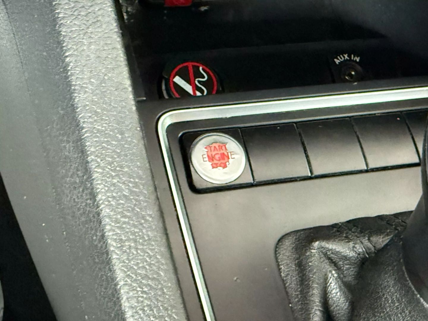 2015 Volkswagen Jetta - Image 31