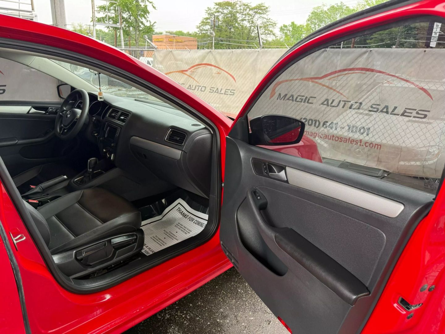2018 Volkswagen Jetta - Image 24