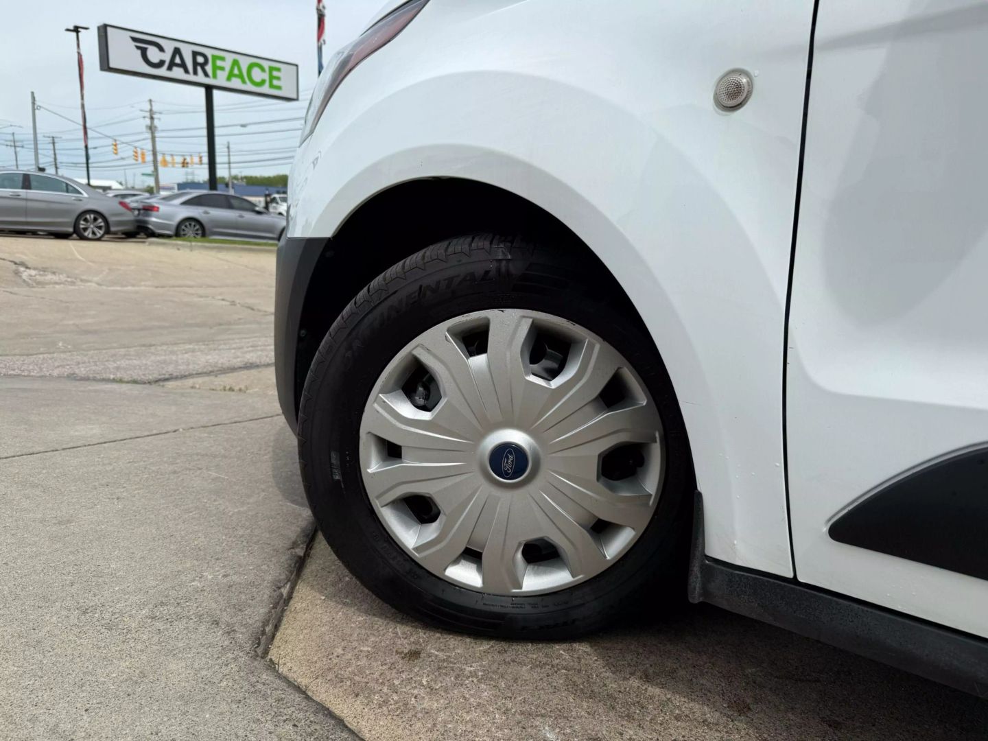 2022 Ford Transit Connect Cargo Van - Image 44