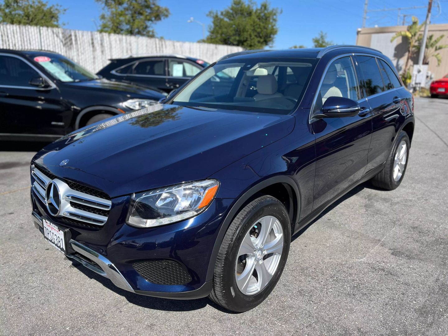 2016 Mercedes-benz Glc  Vin: Wdc0g4kb9gf017303 Stock Id: 017303 - Image 3