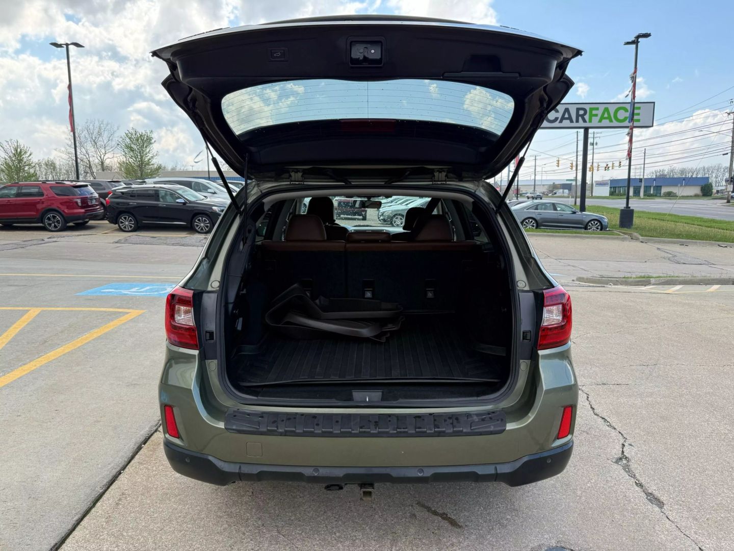 2017 Subaru Outback - Image 11