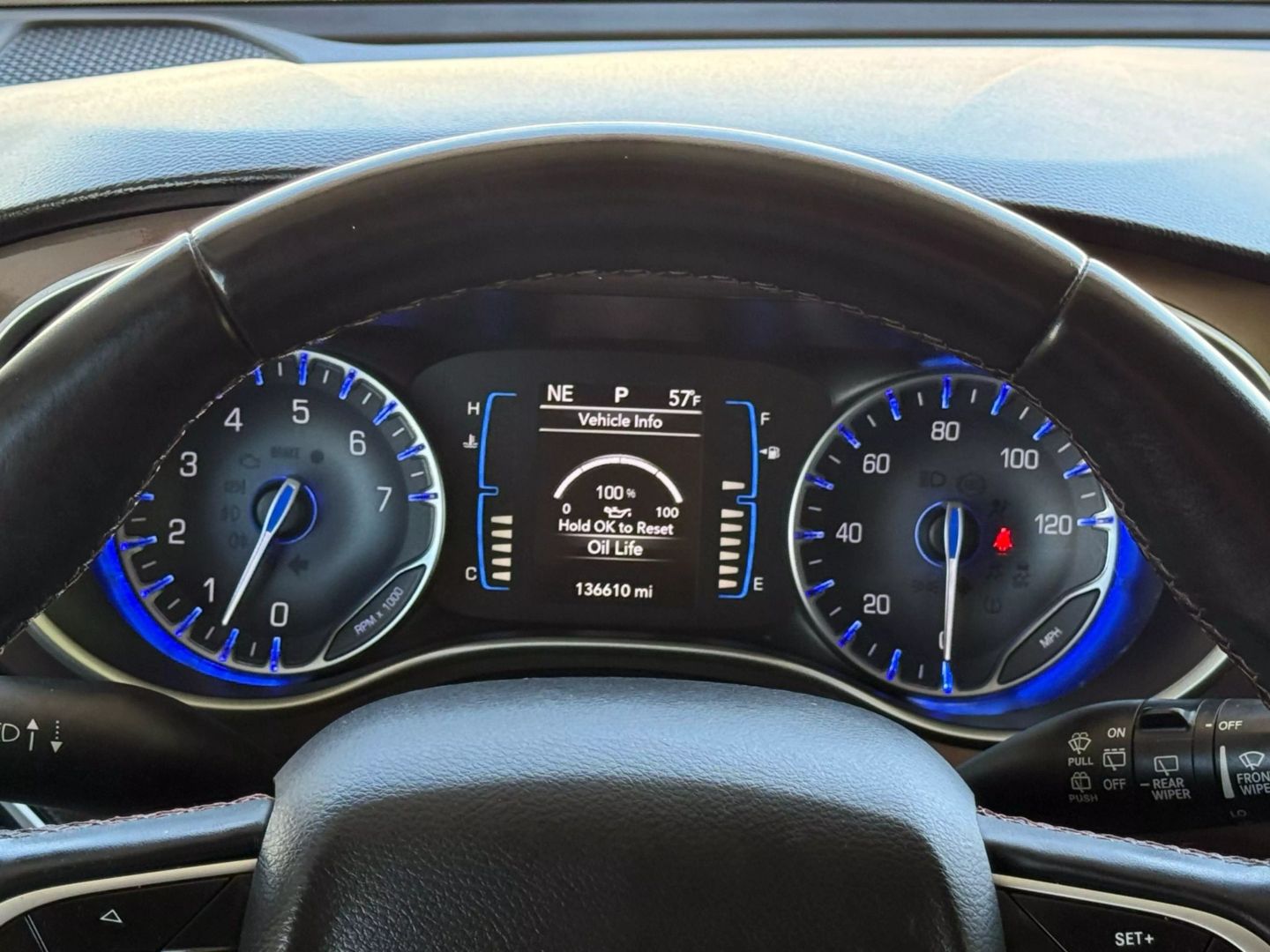 2018 Chrysler Pacifica - Image 34