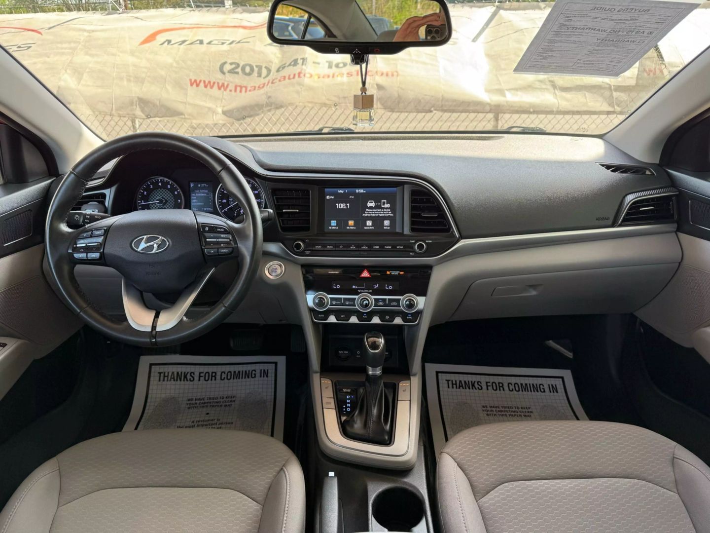 2019 Hyundai Elantra - Image 27