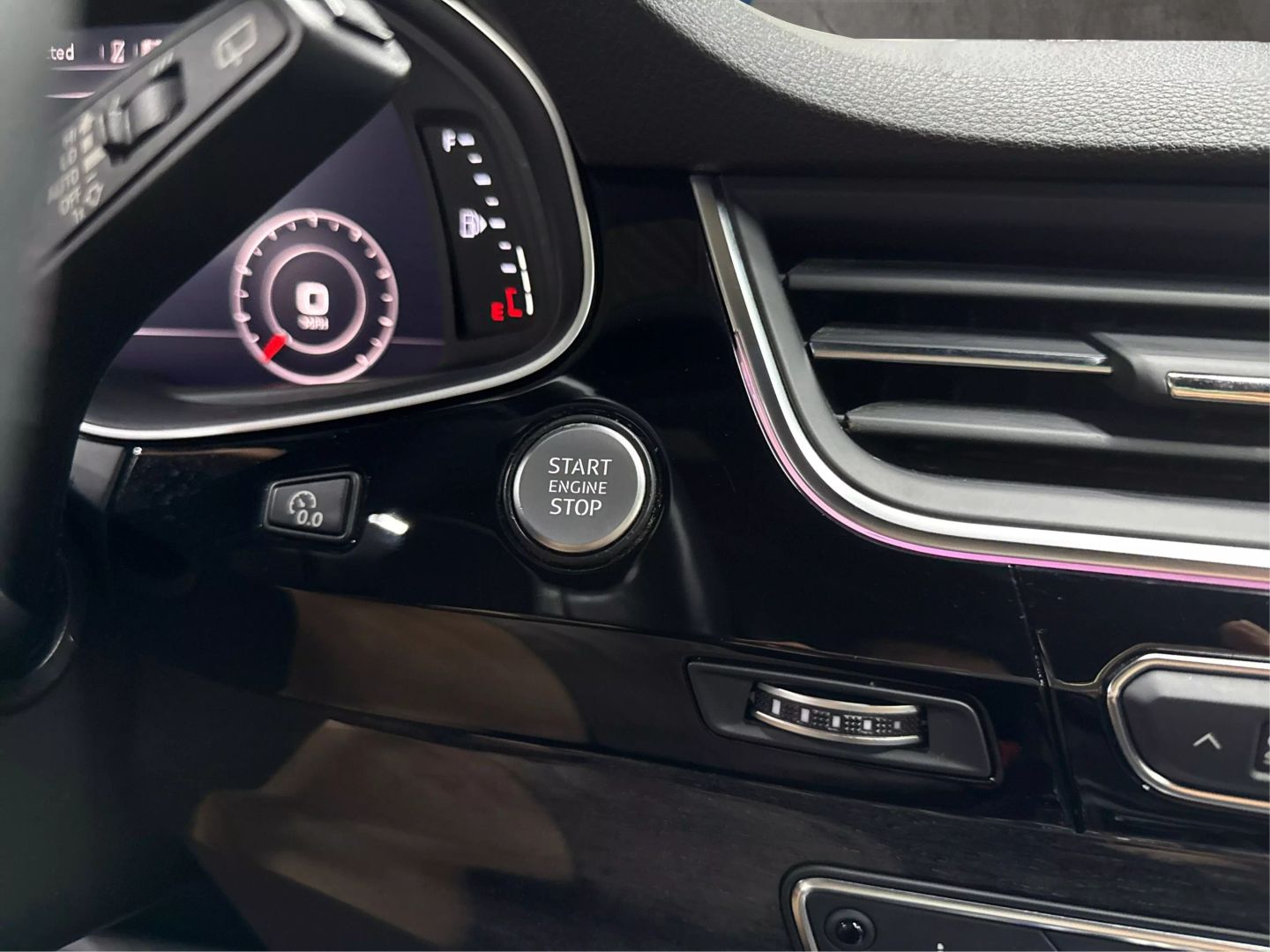2018 Audi Q7 - Image 26
