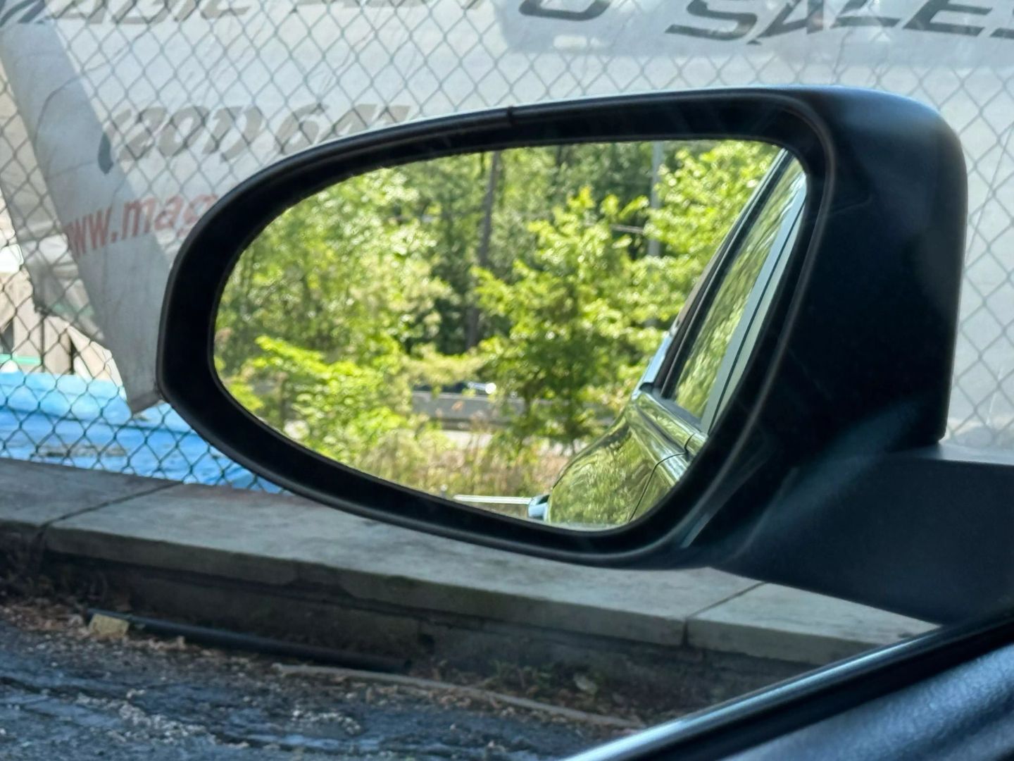 2016 Toyota Camry - Image 36