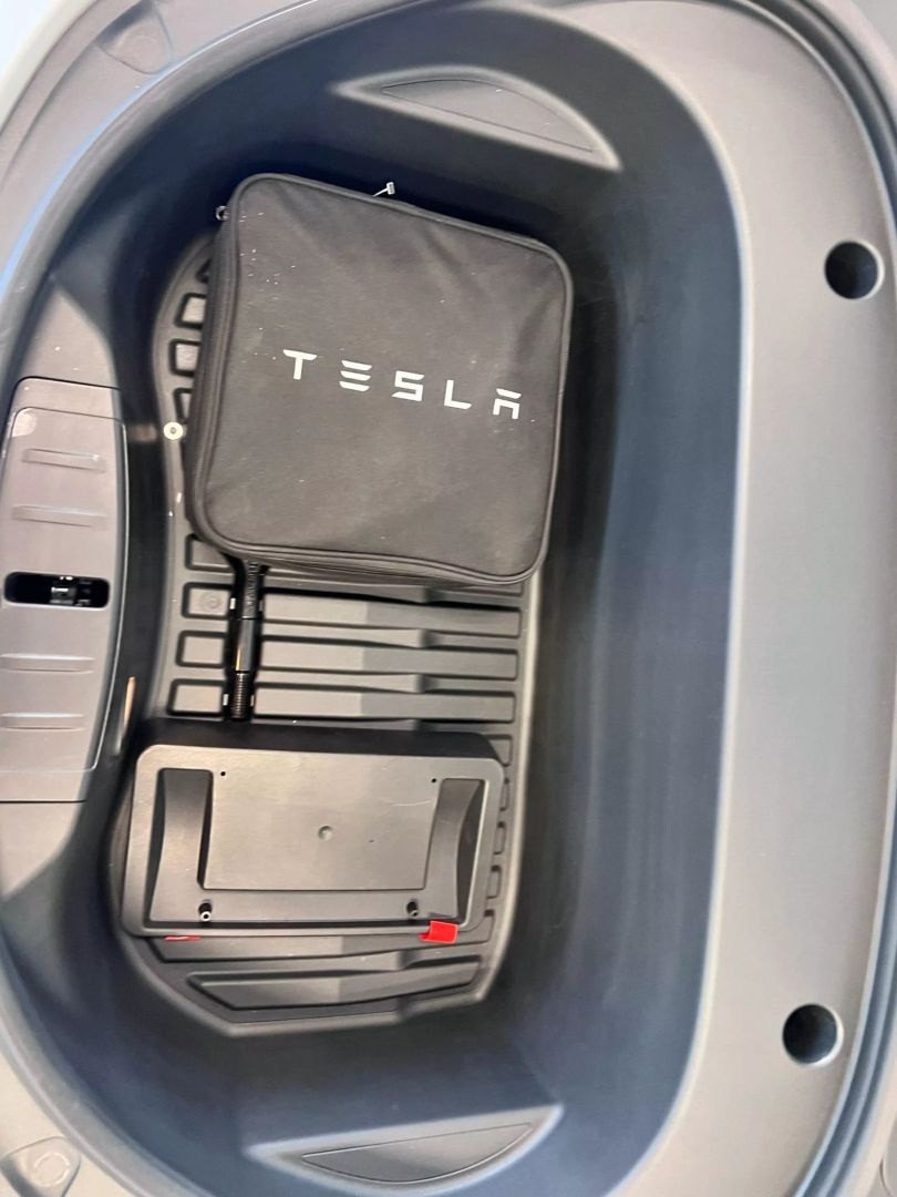 2021 Tesla Model 3 Long Range Sedan 4d - Image 28