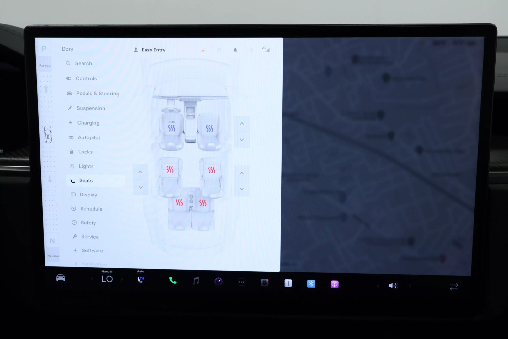 2022 Tesla Model X - Image 26