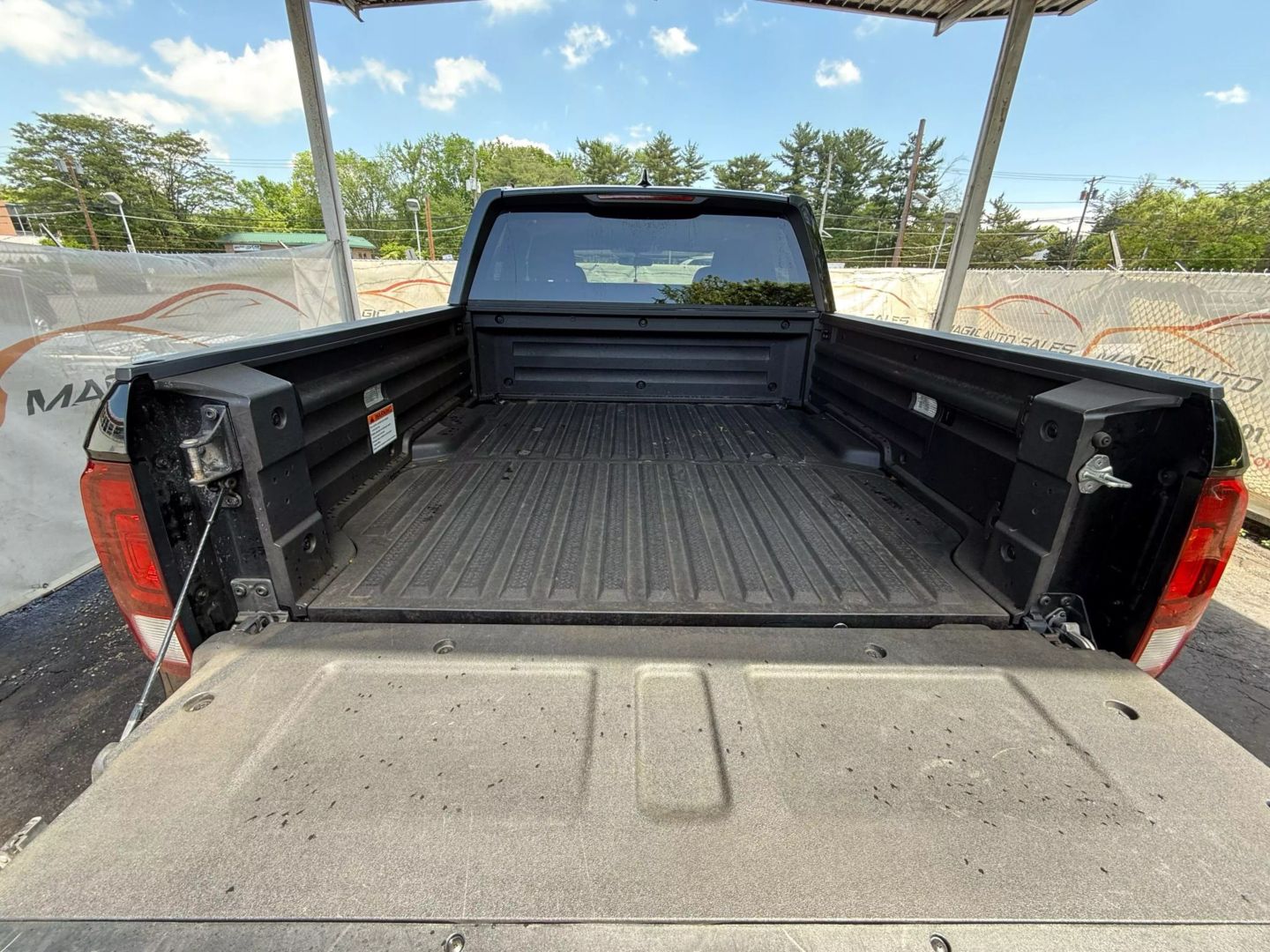 2019 Honda Ridgeline - Image 20