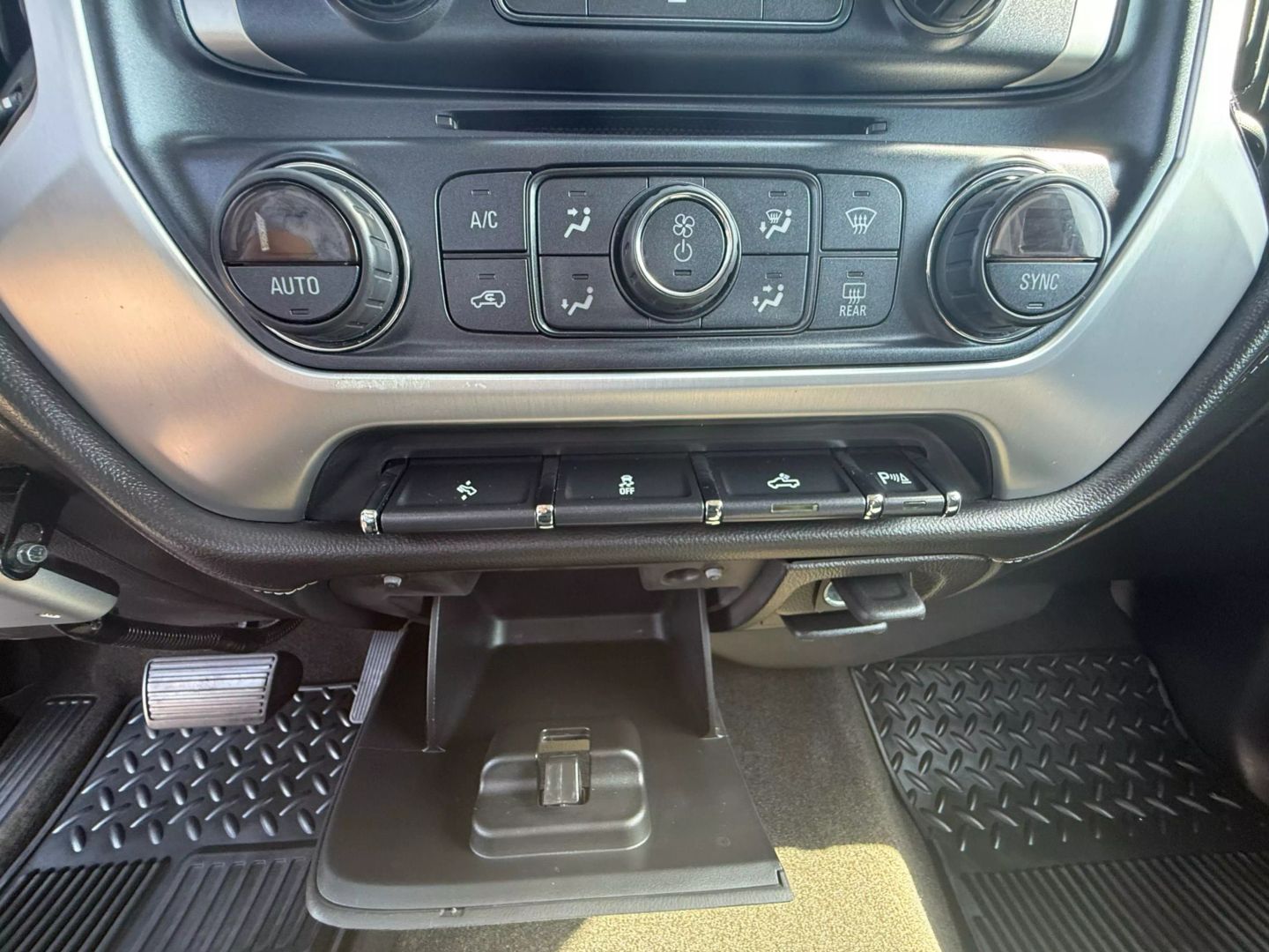 2017 Gmc Sierra 1500 Crew Cab - Image 25