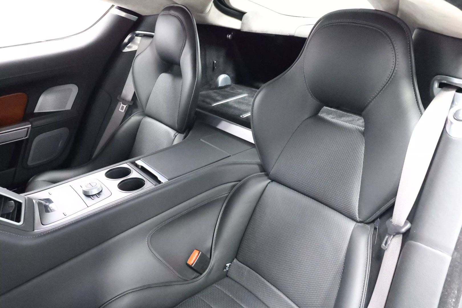 2011 Aston Martin Rapide - Image 3