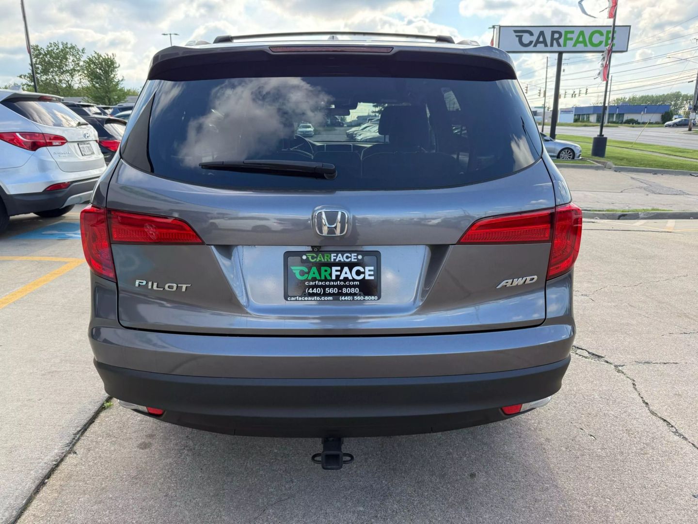 2017 Honda Pilot - Image 9