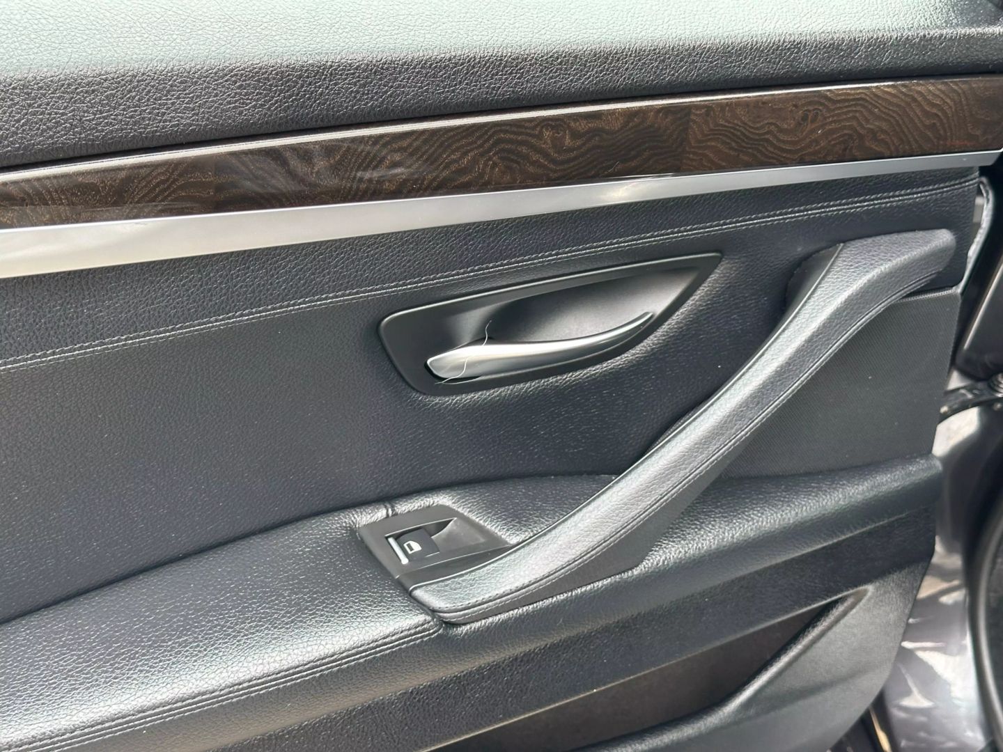 2014 Bmw 5 Series - Image 14
