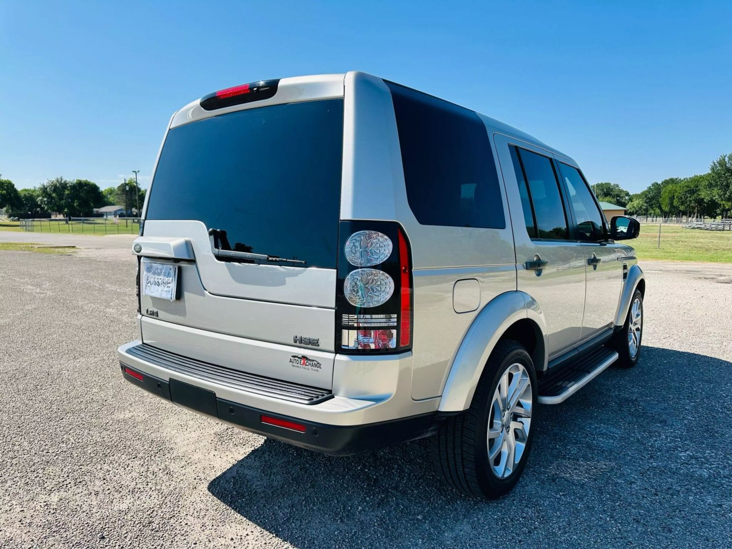 2016 Land Rover Lr4 - Image 6