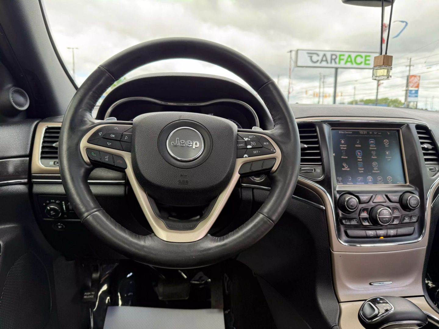 2015 Jeep Grand Cherokee - Image 29