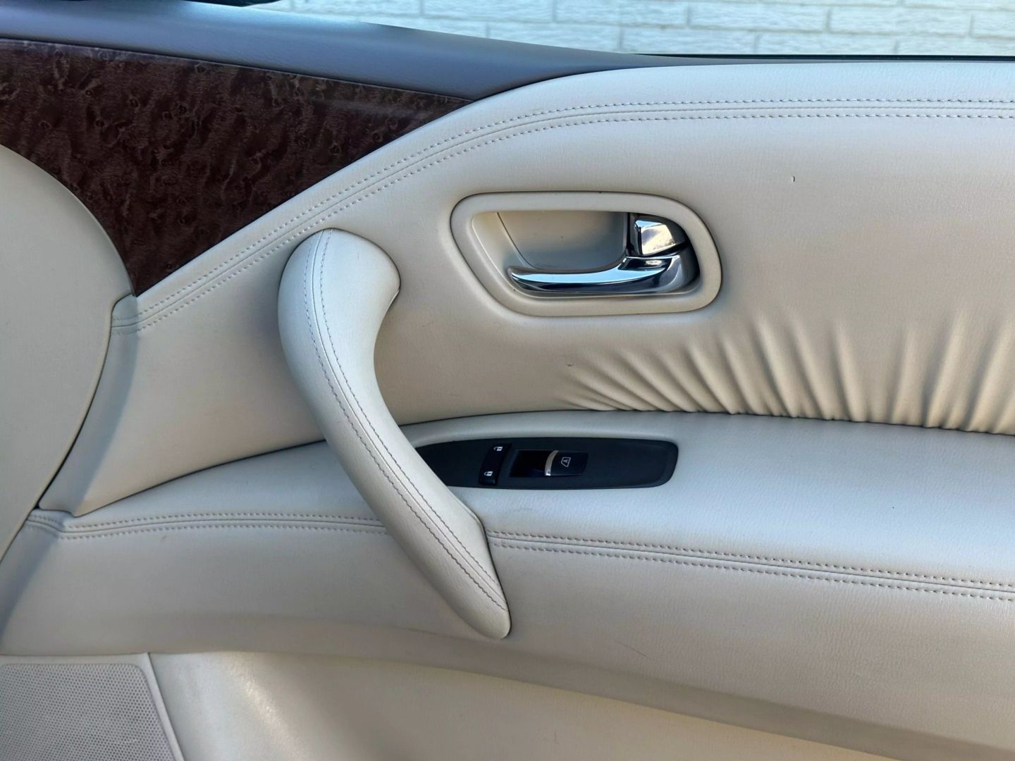 2015 Infiniti Qx80 - Image 24