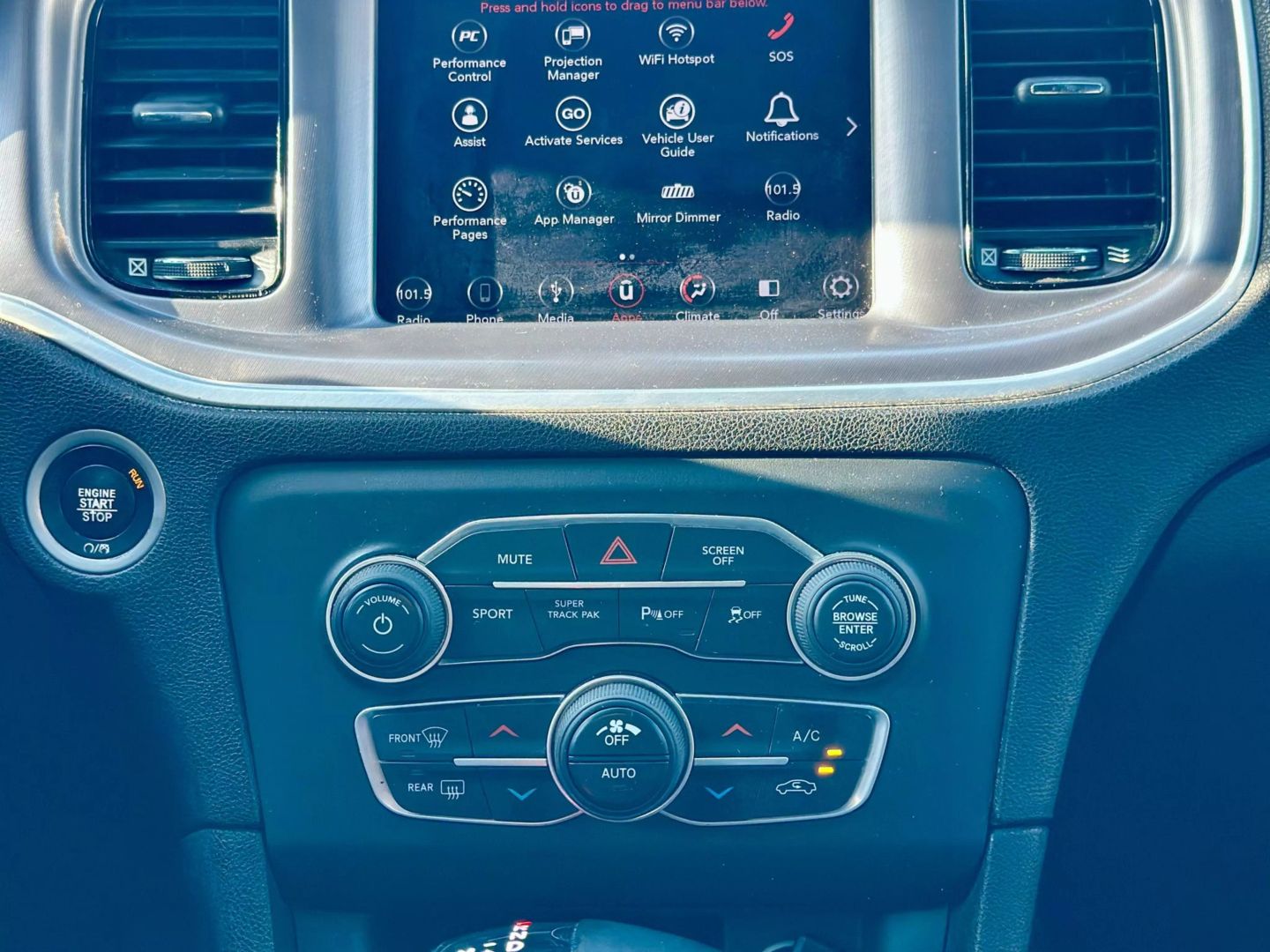 2019 DODGE CHARGER SEDAN V8, HEMI, 5.7 LITER R/T SEDAN 4D