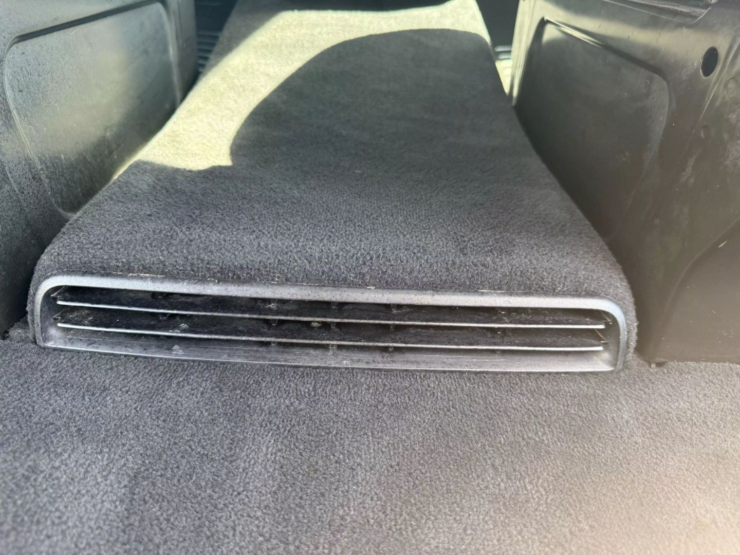 2016 Mercedes-benz Metris Passenger - Image 11