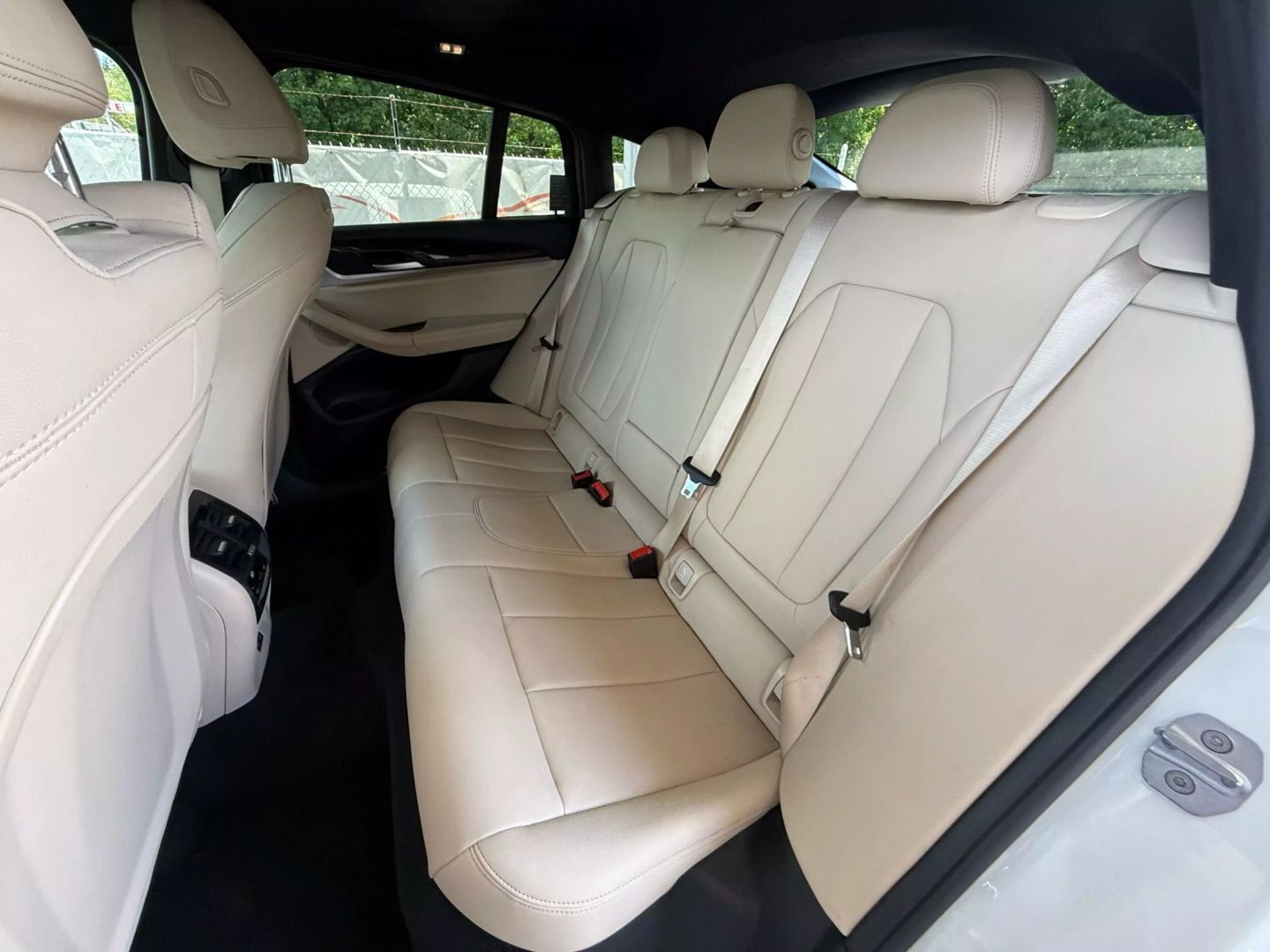 2020 Bmw X4 - Image 19