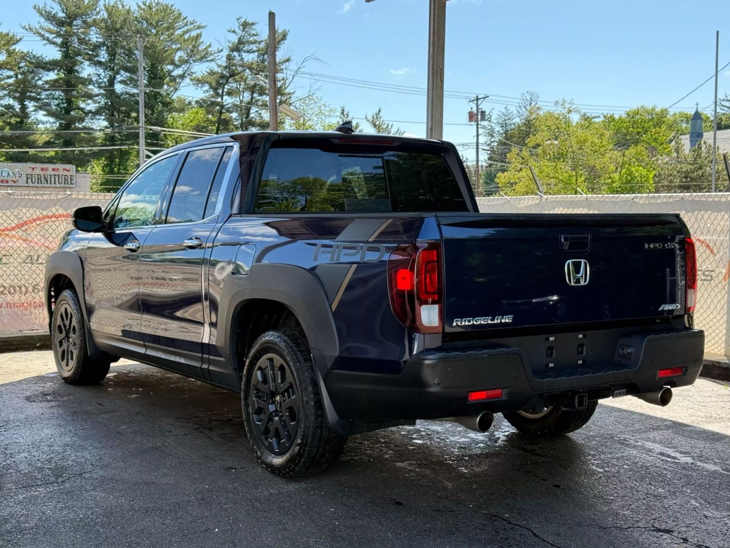 2022 Honda Ridgeline - Image 9