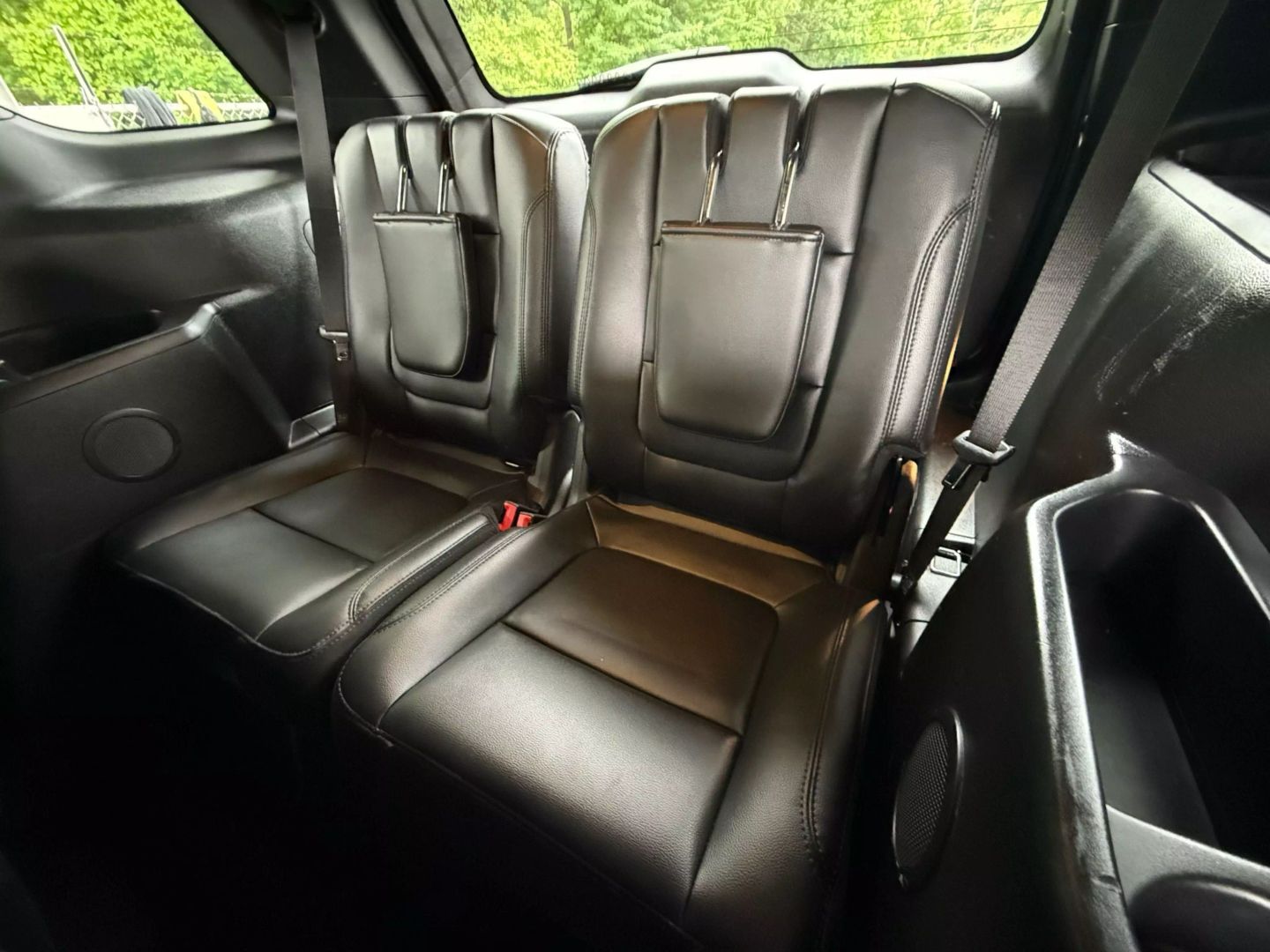 2016 Ford Explorer - Image 20