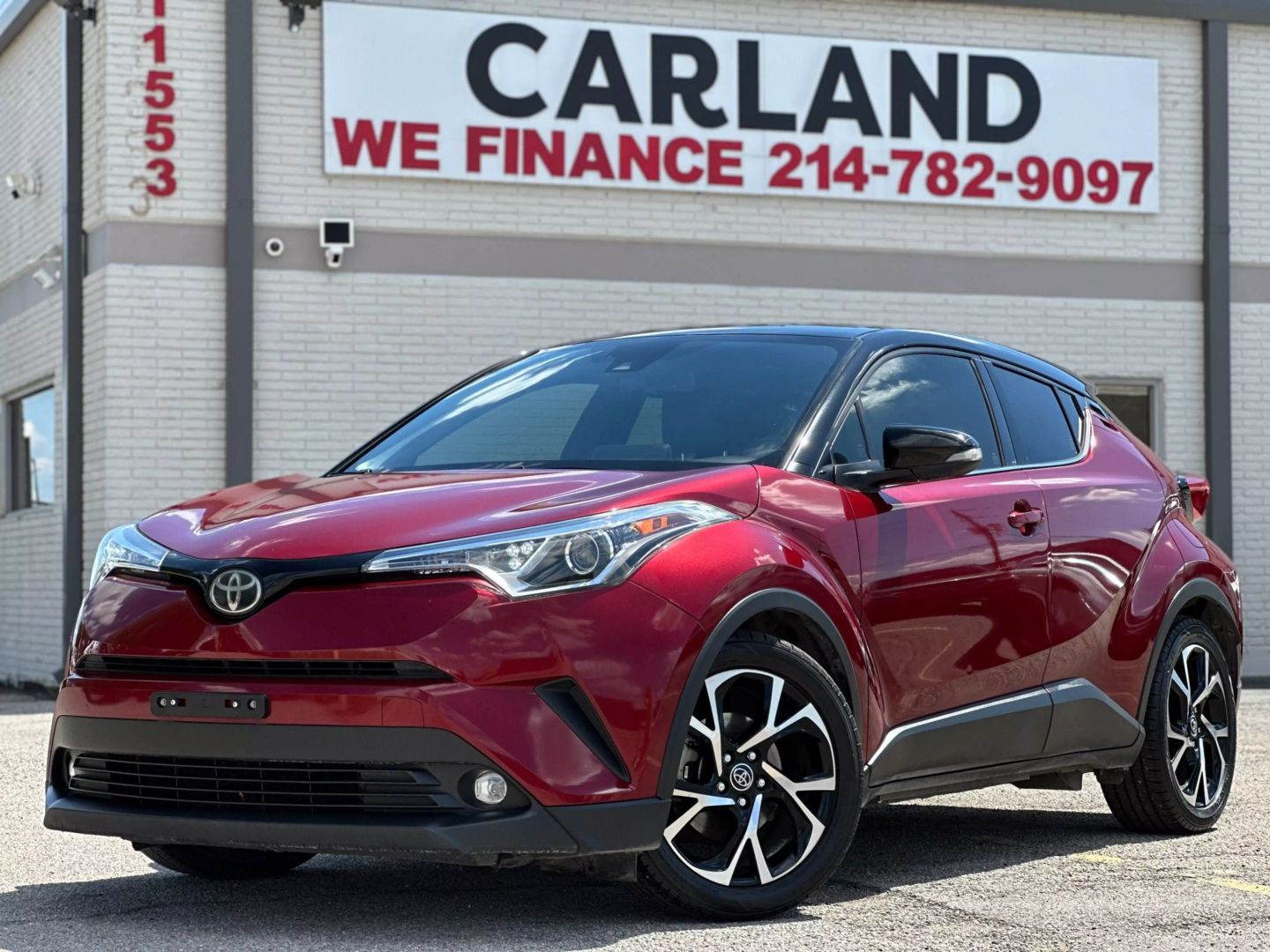 2019 Toyota C-hr - Image 1
