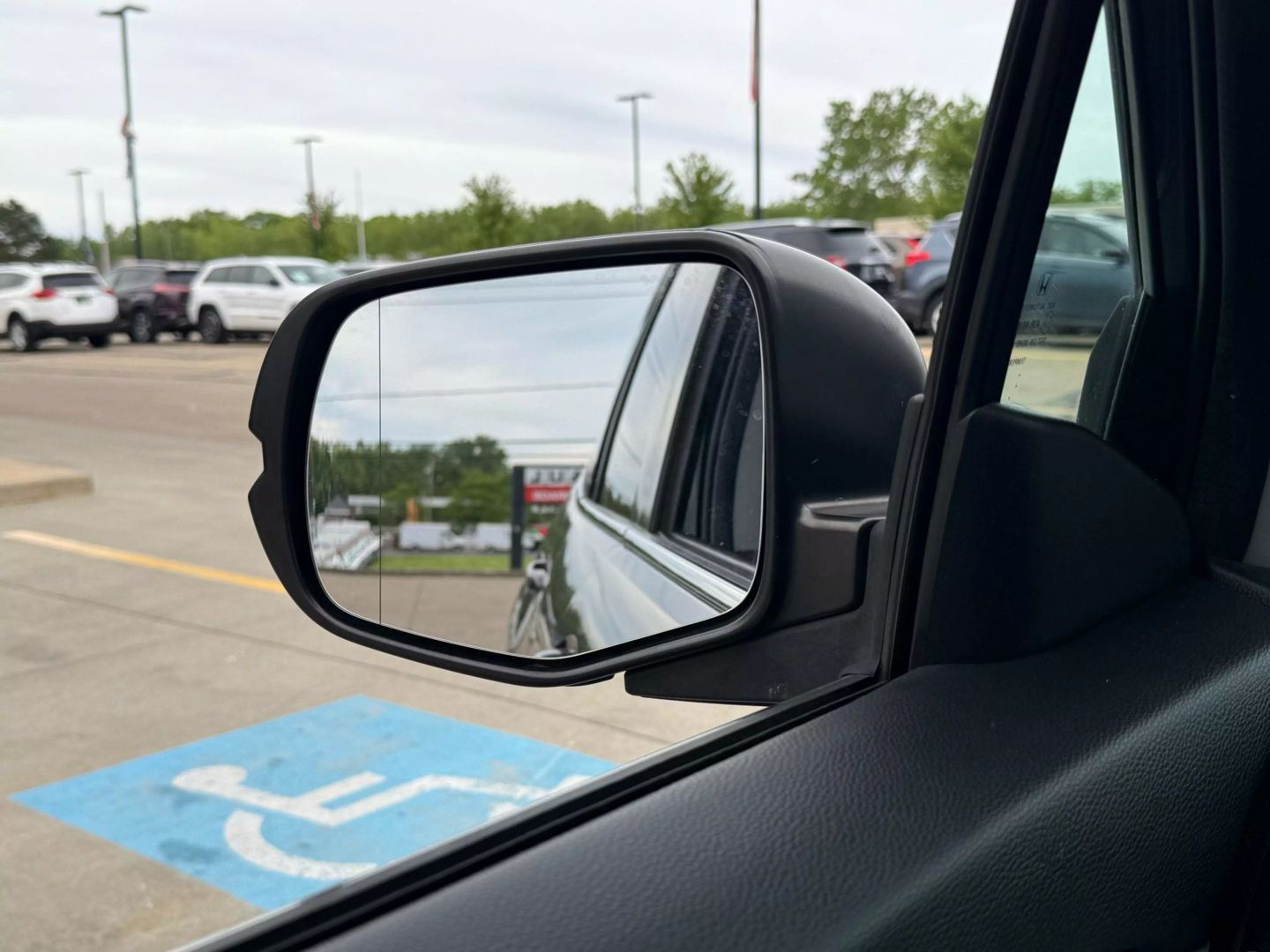 2016 Honda Pilot - Image 59