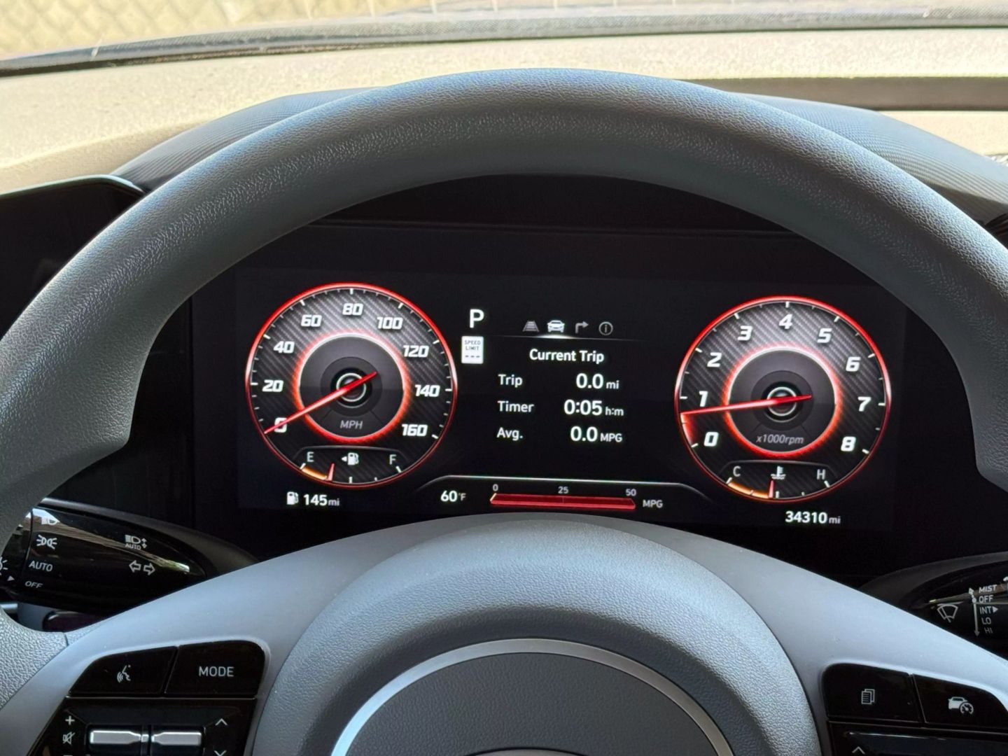2024 Hyundai Elantra - Image 36