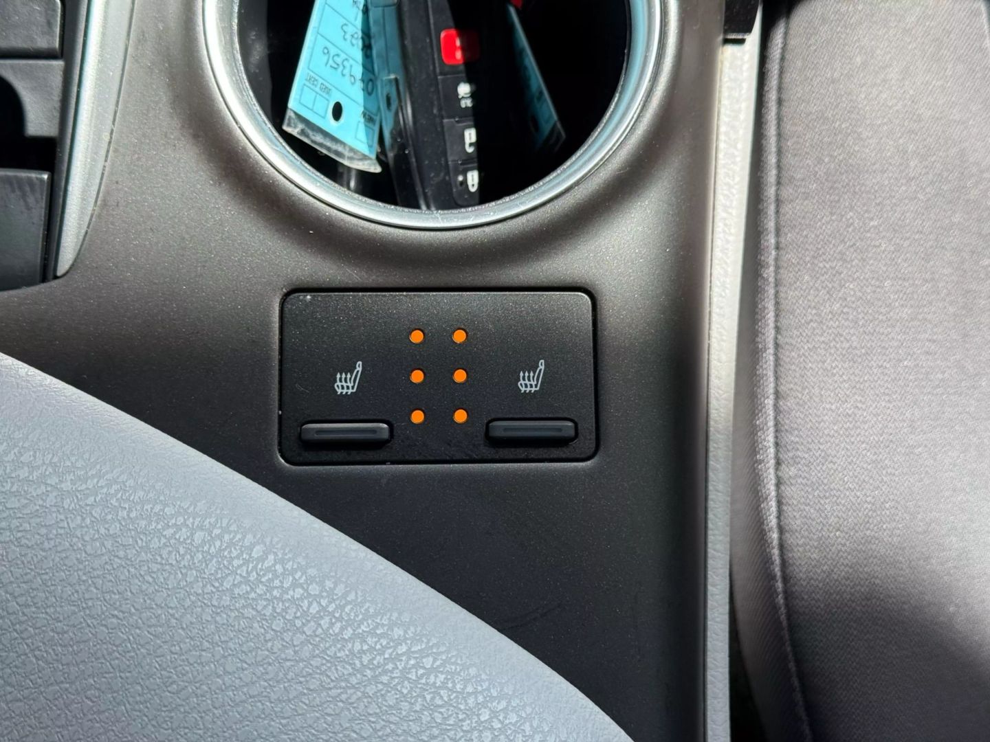 2023 Toyota Camry - Image 29