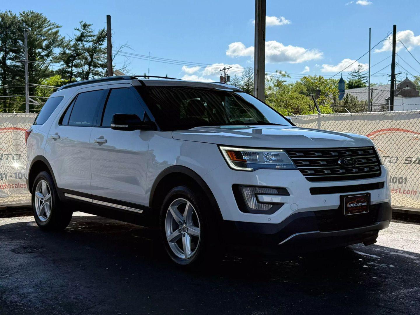2017 Ford Explorer - Image 6