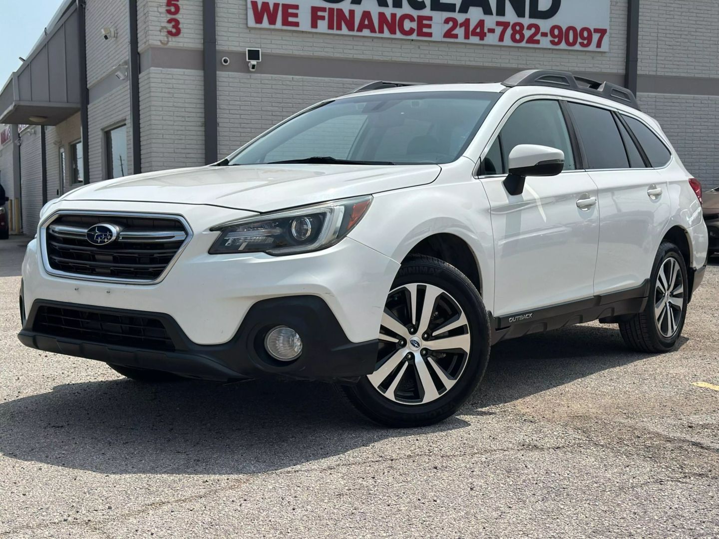 2018 Subaru Outback - Image 3