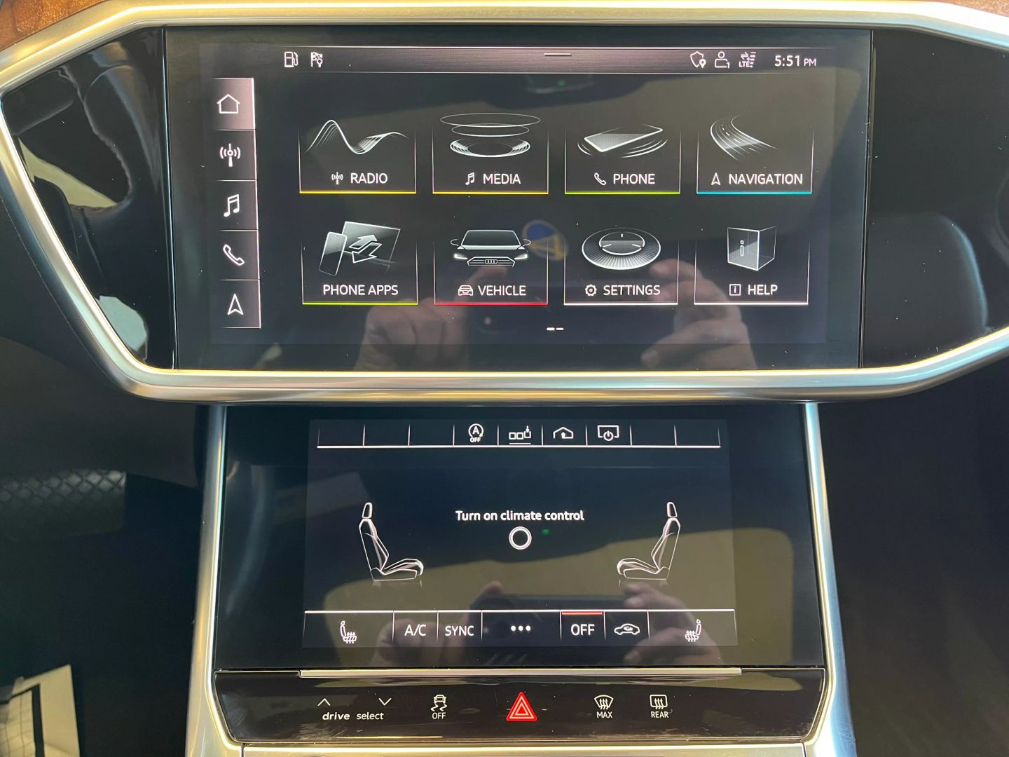 2019 Audi A6  Vin: Waul2af27kn097206 Stock Id: 097206 - Image 28