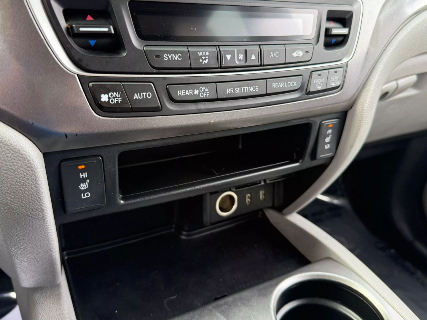 2016 Honda Pilot - Image 49