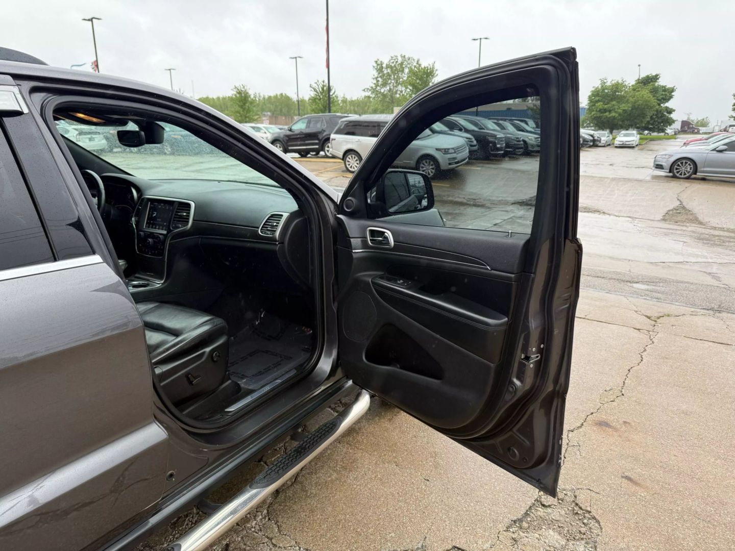 2018 Jeep Grand Cherokee - Image 26